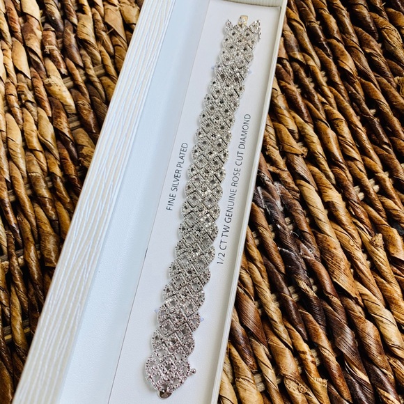 Victoria Townsend Rose Cut Diamond Bracelet - Picture 2 of 3